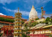 Do You Want to Come Across All Kinds of Old Special Buildings in The Streets and Alley Ways? Penang, Will Take You from The Luxurious Dwellings of The Overseas Chinese to Mosques and British Castles.