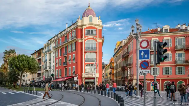 Hotels near Place Masséna