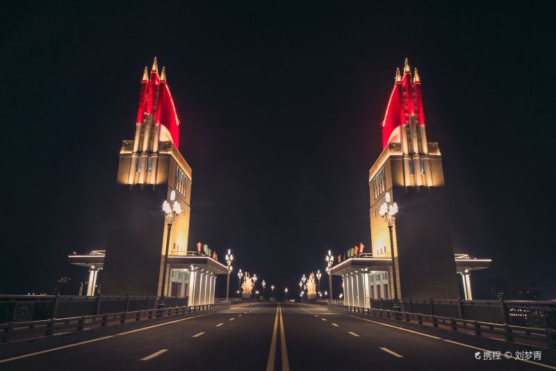 Nanjing Yangtze River Bridge