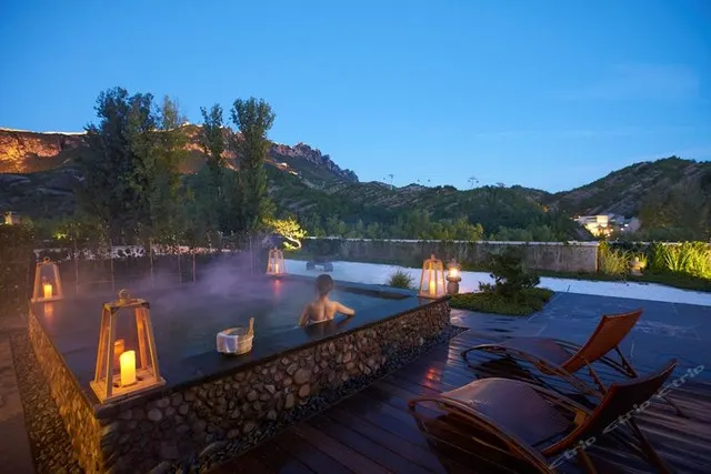 Let's Meet at the Weekend! Beijing Hot Spring Bath Holy Land