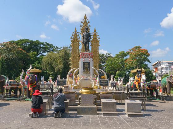 King Mangrai Monument