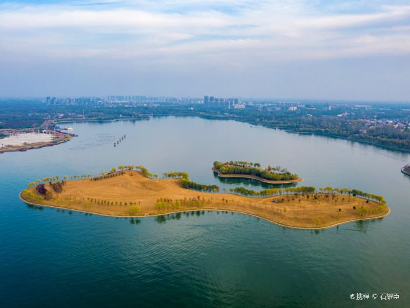 Heming Lake Scenic Spot