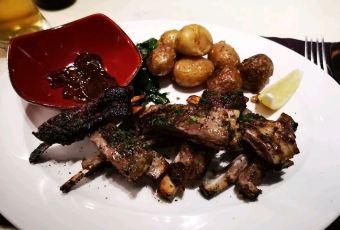 Raffaele Woodfired Pizza, The Bayleaf Hotel User Photo