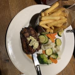 Hard Rock Cafe User Photo