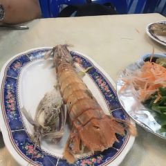 Preecha Seafood Restaurant User Photo