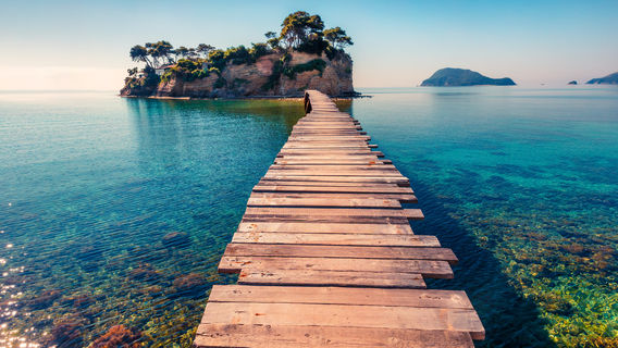 Cameo Island Beach Bar