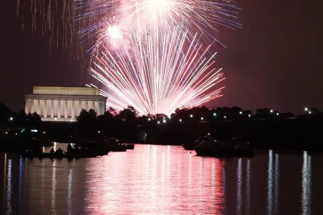 Parades and Fireworks: Great Ways to Celebrate the Fourth of July