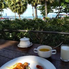 Red Steps Restaurant User Photo