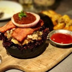 BRAVO BURGER＋ User Photo