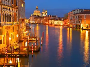 Popular Night Attractions in Metropolitan City of Venice