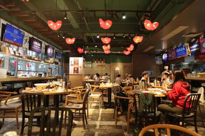 陈鹏鹏卤鹅饭店(欢乐海岸店)