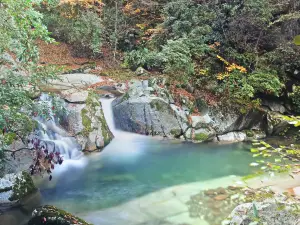 光霧山小巫峽景區