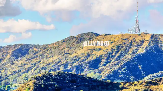 鄰近荷里活的酒店