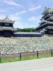 Burg Nakatsu