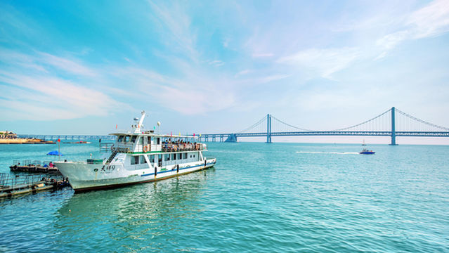 Tianxiang Sightseeing Cruise