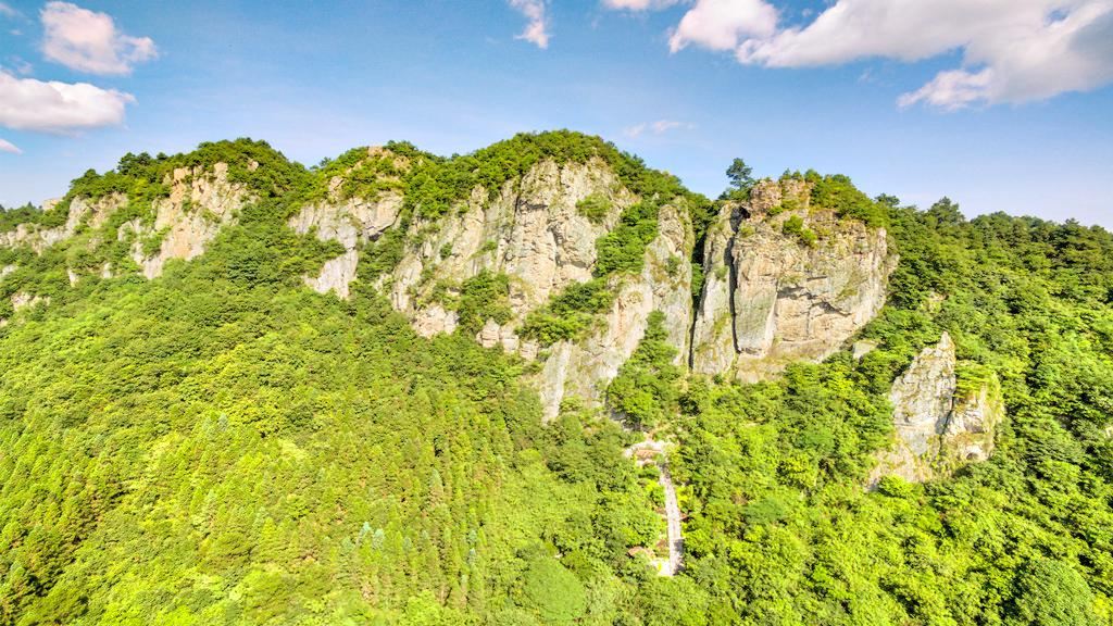 Chuanyan Mountain National Forest Park