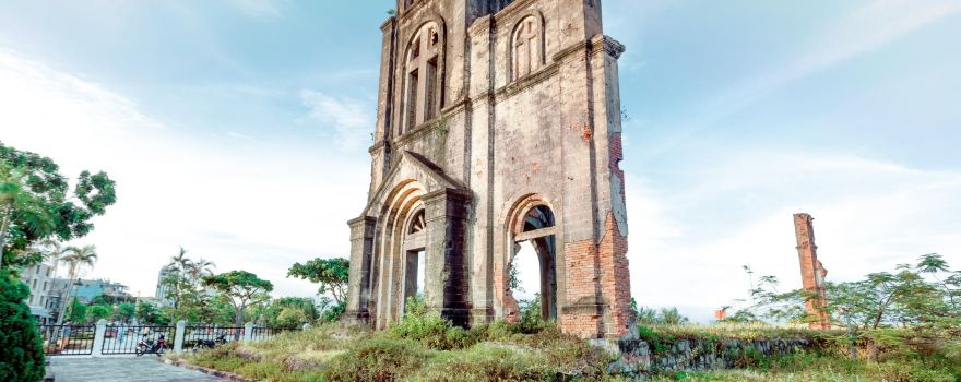 Remnants of Tam Tòa Church