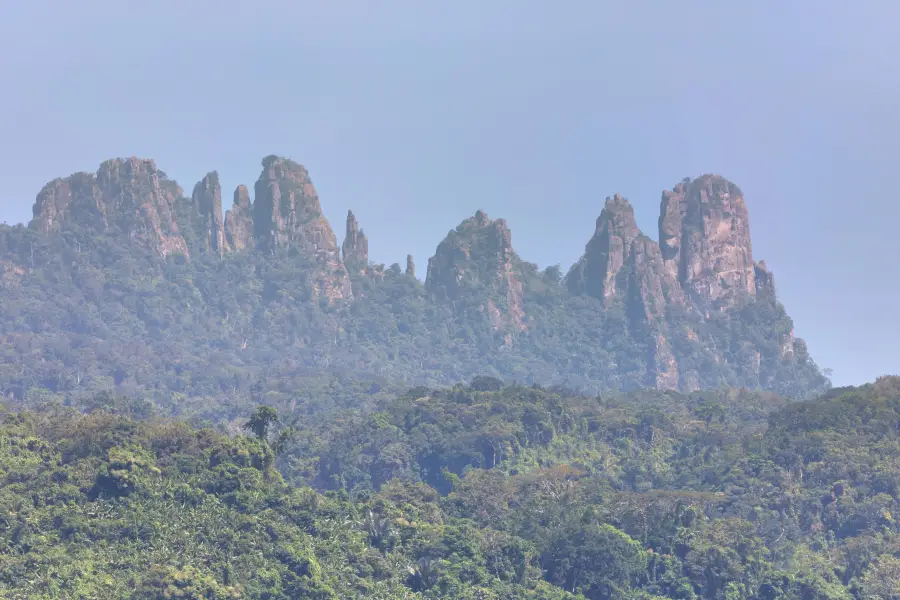 Qixianling (Seven Fairies Ridge) Hot Spring National Forest Park