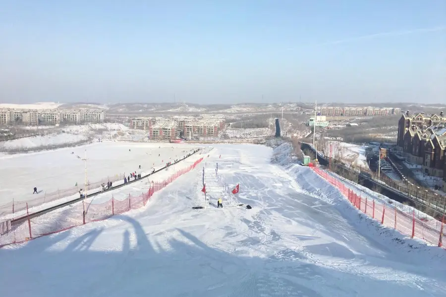 Weisite Ski Field