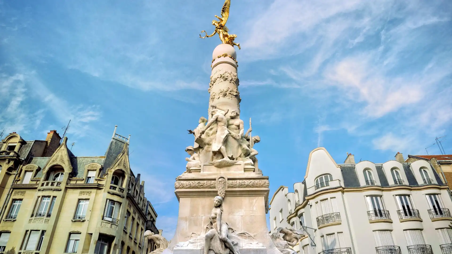 Hotels near Place Drouet-d'Erlon