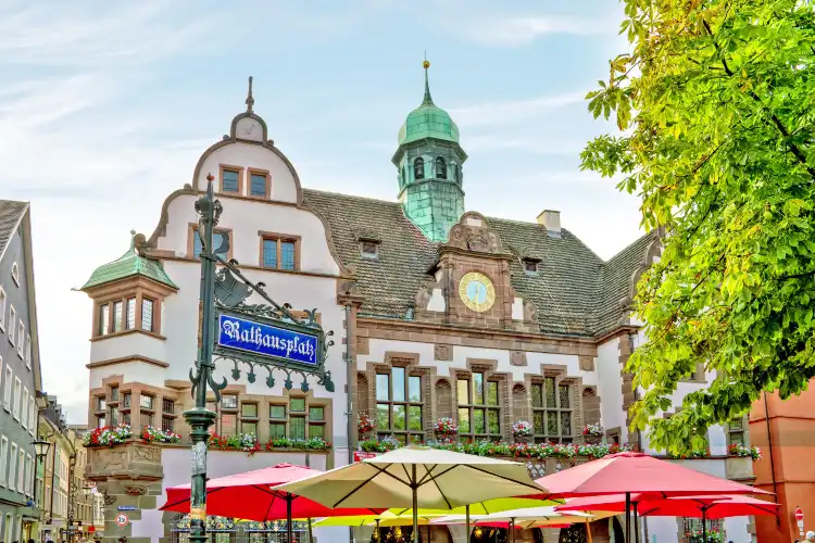 Hotels near Rathausplatz