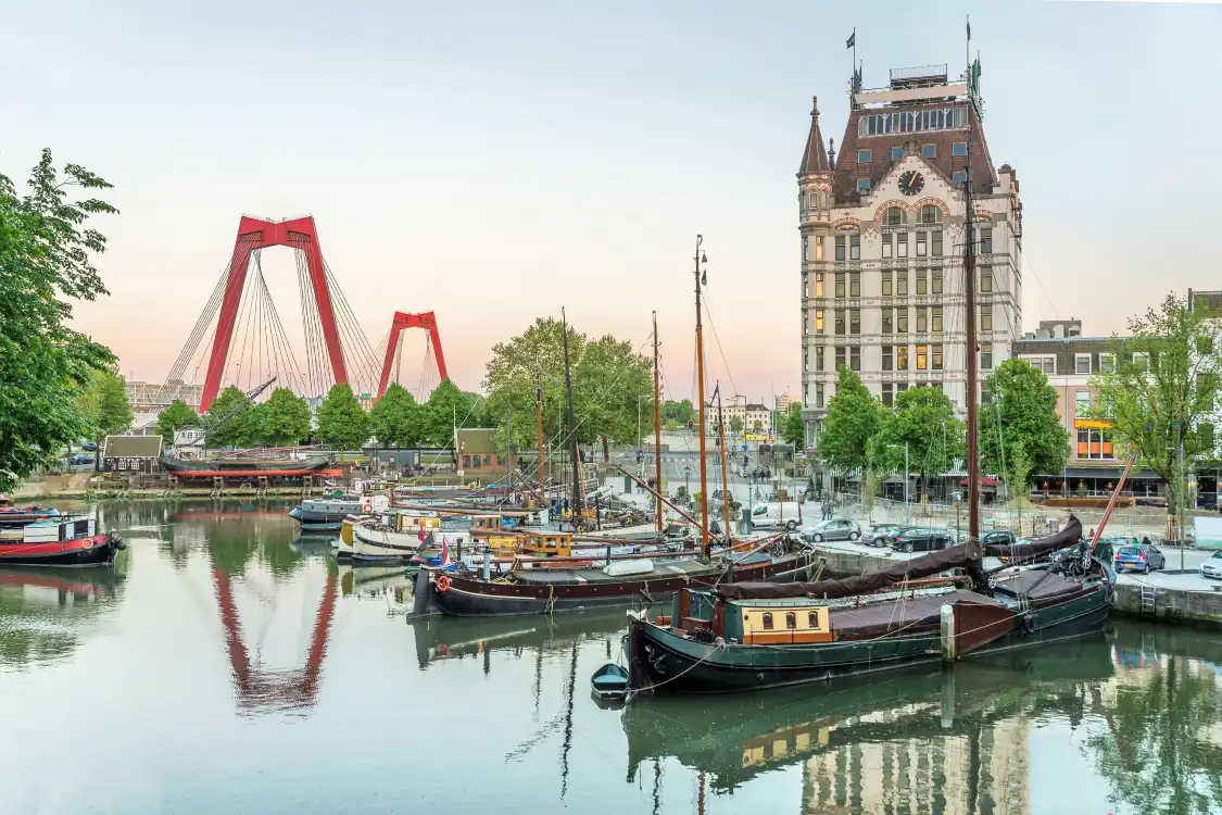 Các khách sạn gần Old Harbour