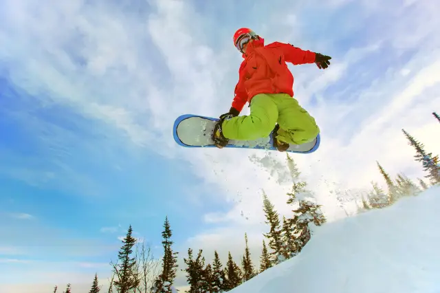 Skiing in Shennongjia
