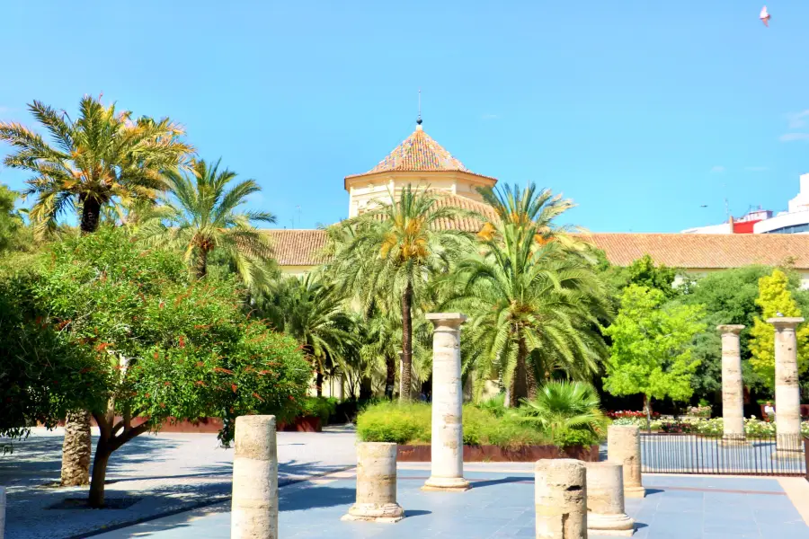 Biblioteca Pública de València Pilar Faus