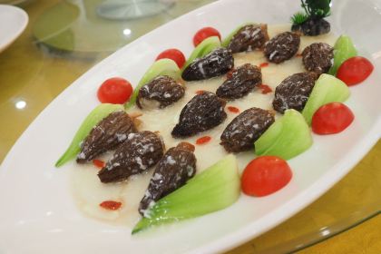 新海成美食街