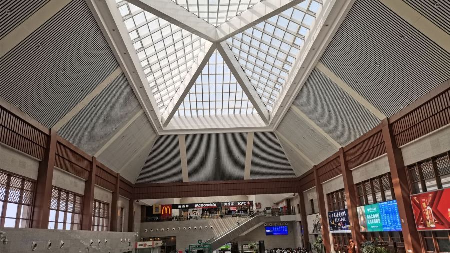 肯德基(曲阜高鐵店)