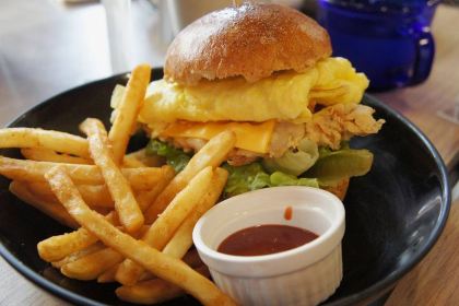 KEN DE JI HUO QIU SHANG ZHI DOU DIAN