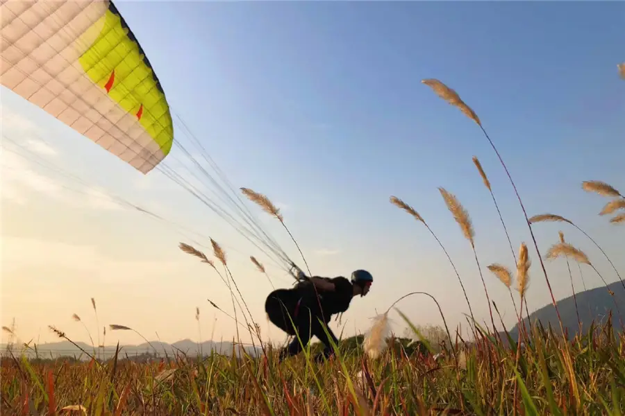 Heimifeng Peak Paragliding