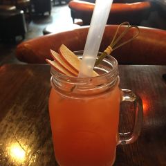 BROWNSTONE布朗石西班牙餐厅酒吧(永嘉庭店) User Photo