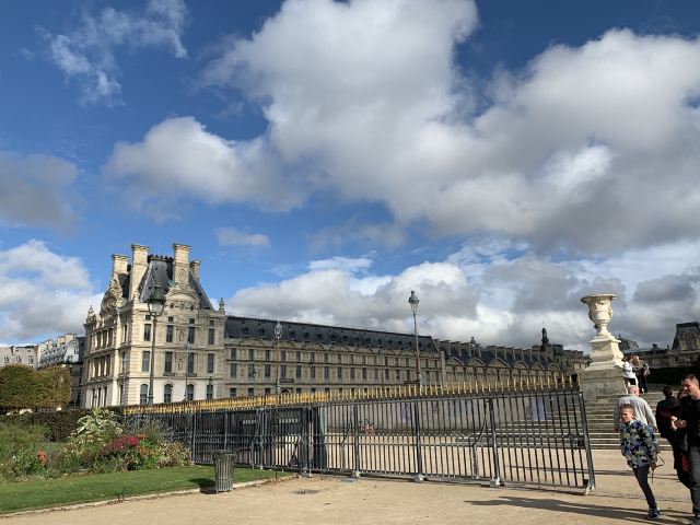Louvre Museum