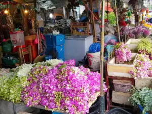 Warorot Market (Kad Luang)