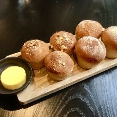 The Wild Rabbit張用戶圖片