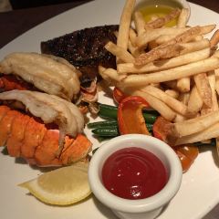 The Keg Steakhouse + Bar - Vieux Montreal User Photo