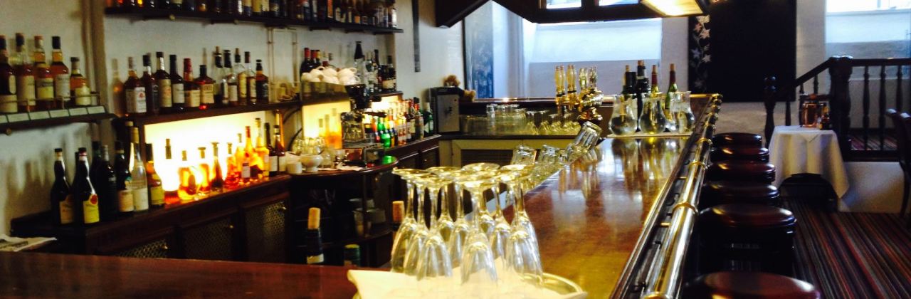 Brasserie Murdoch's Books & Ale