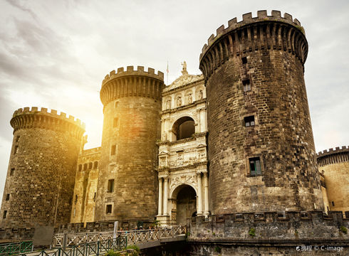 Castel Nuovo