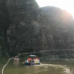 Yanjialvroulaodian (huadianyixiao) User Photo