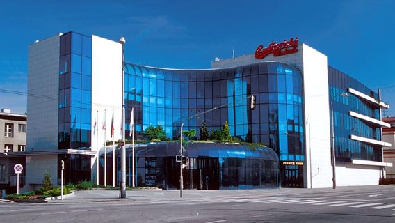 Budweiser Budvar, National Corporation