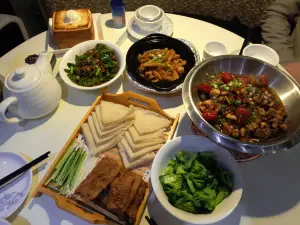 ZHI SHANG ZHONG GUO CAN TING TAO YUAN DIAN