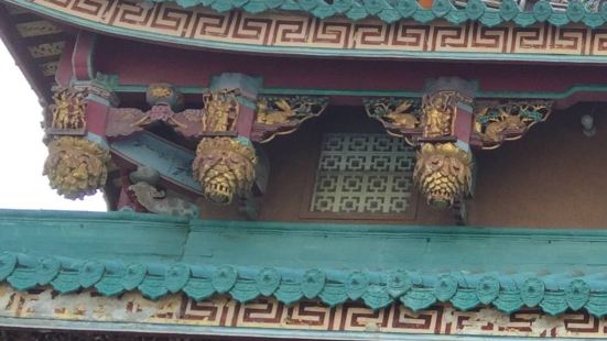 台湾安平开台天后宫，这里已经有很多年的历史了，这里的建筑非常