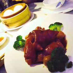 HUA SHI WAN ZA MIAN User Photo