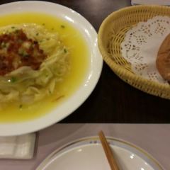 XIAO GUANG HAN User Photo