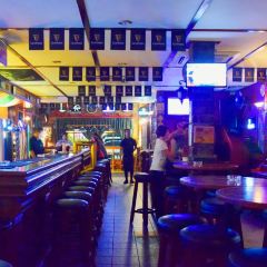 Shamrock Irish Bar KK Waterfront 여행 사진