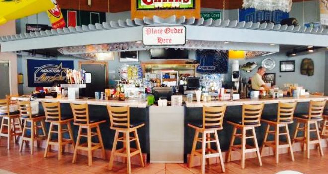Cheeks Bar & Grill