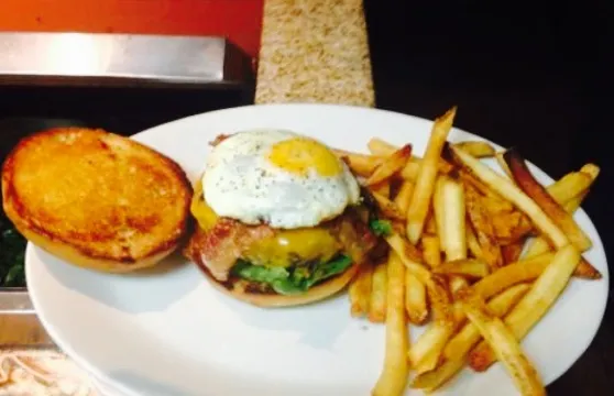 Gianna's Pizza Center