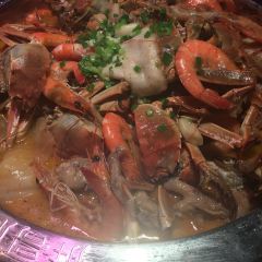胖哥俩肉蟹煲(绿地正大乐城店) User Photo