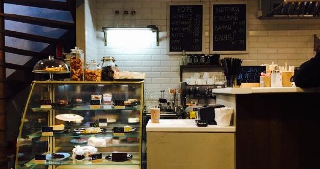 Luna Coffee Shop